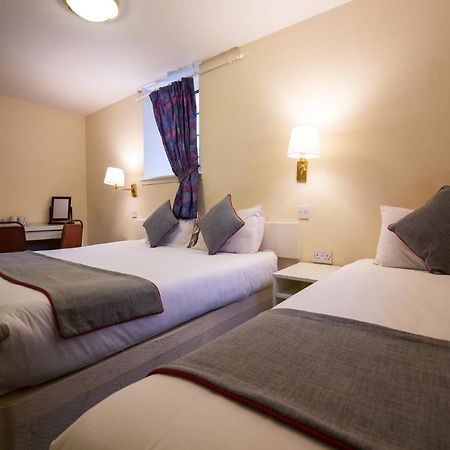 Longforgan Coaching Inn Dundee Extérieur photo