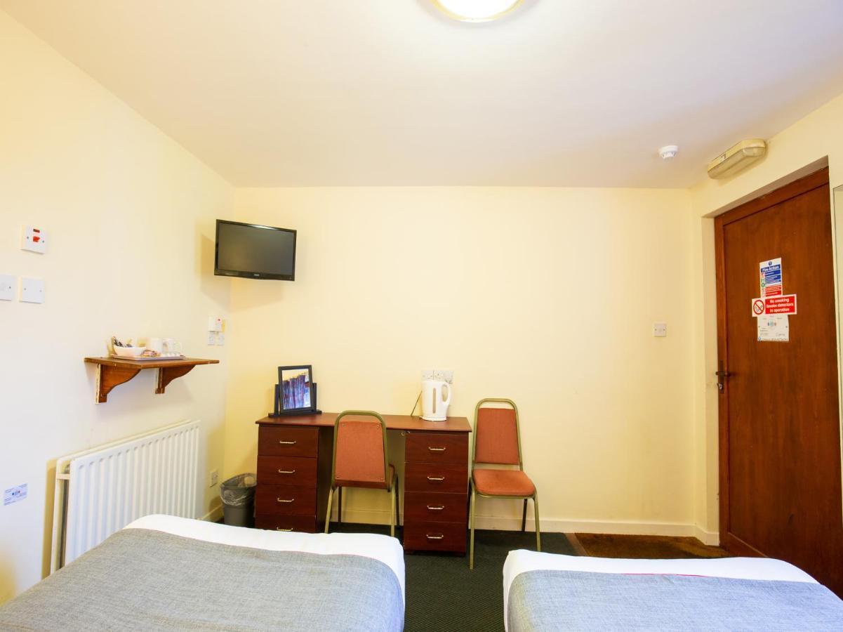 Longforgan Coaching Inn Dundee Extérieur photo