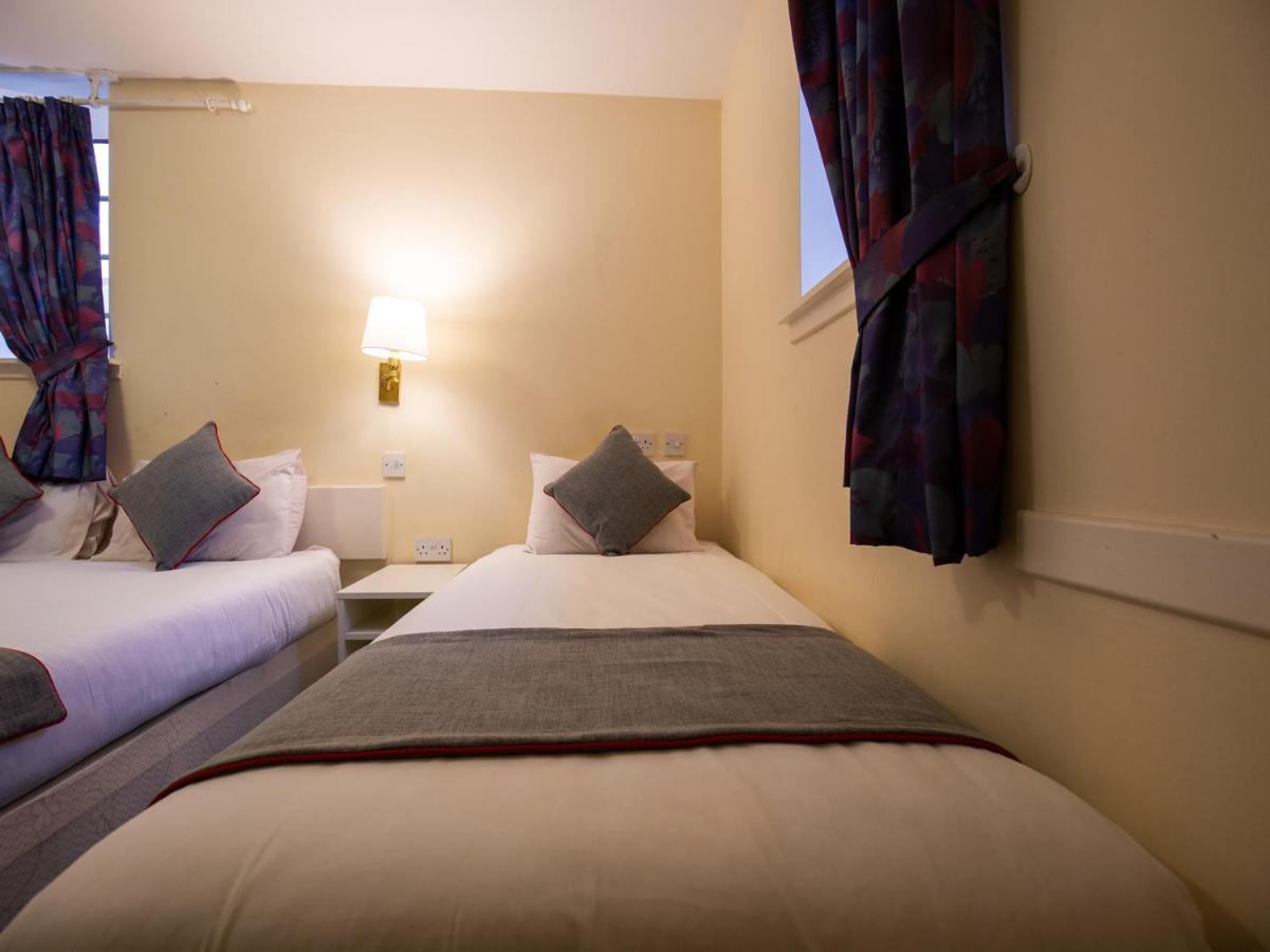 Longforgan Coaching Inn Dundee Extérieur photo